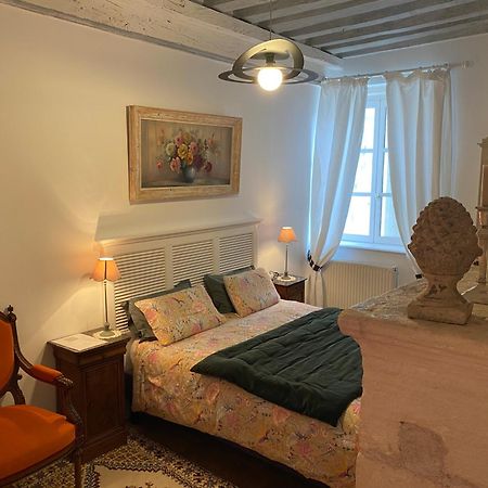 Le Pigeonnier De Saint-Loup Bed And Breakfast מראה חיצוני תמונה