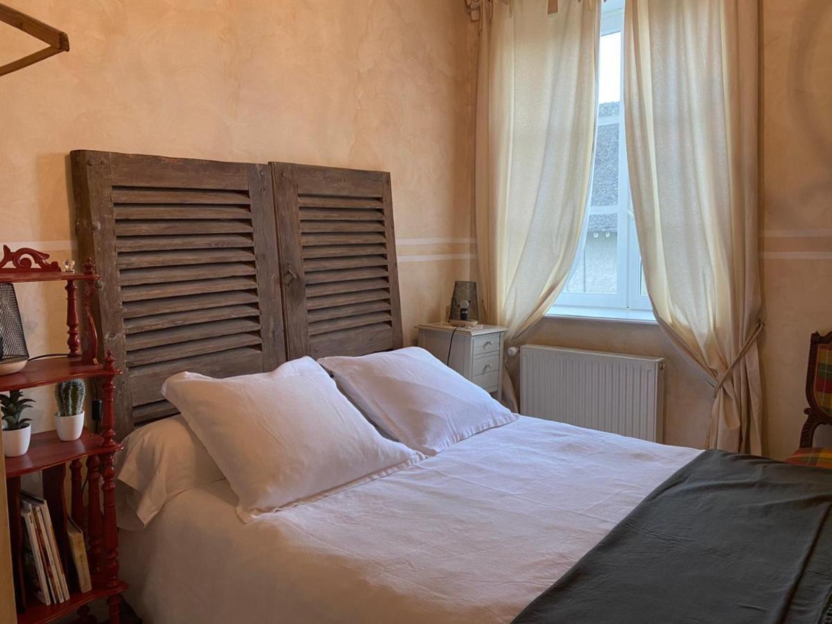 Le Pigeonnier De Saint-Loup Bed And Breakfast מראה חיצוני תמונה