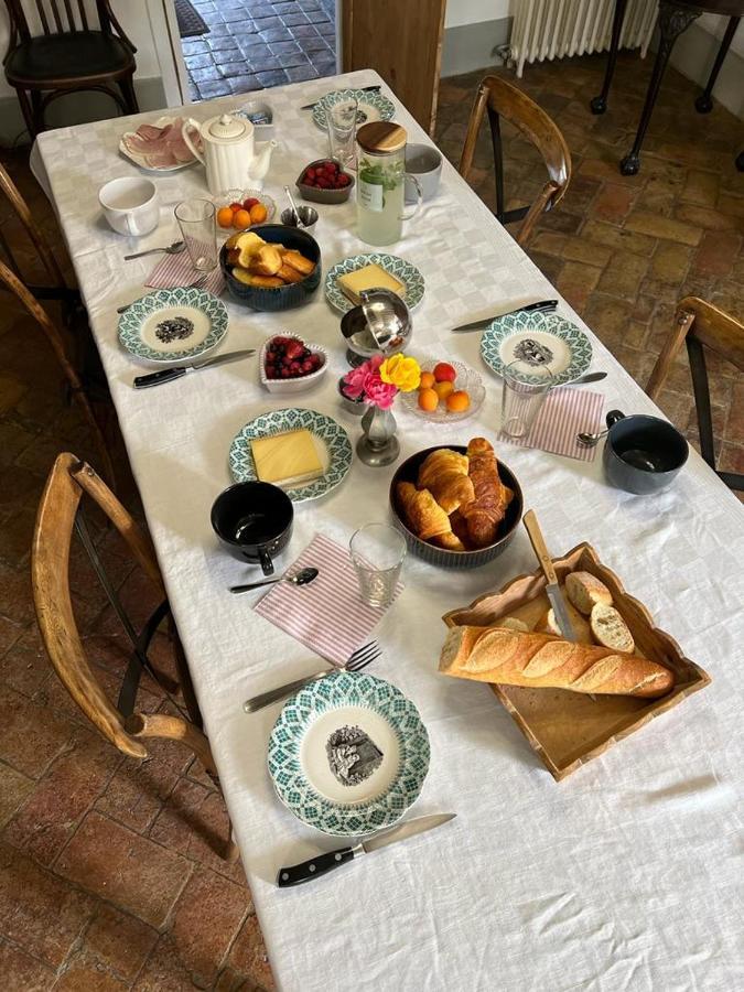 Le Pigeonnier De Saint-Loup Bed And Breakfast מראה חיצוני תמונה